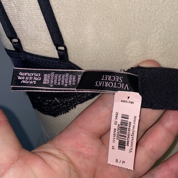 PINK Victoria Secret NWT bra/underwear bundle mixed sizes - Picture 11 of 13